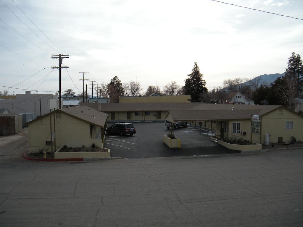 Lone Pine Budget Inn Exterior foto